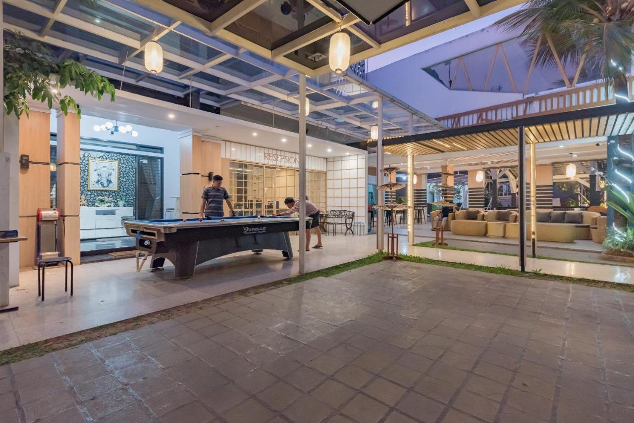Urbanview Hotel Khayrizsan Tasikmalaya By Reddoorz Buitenkant foto