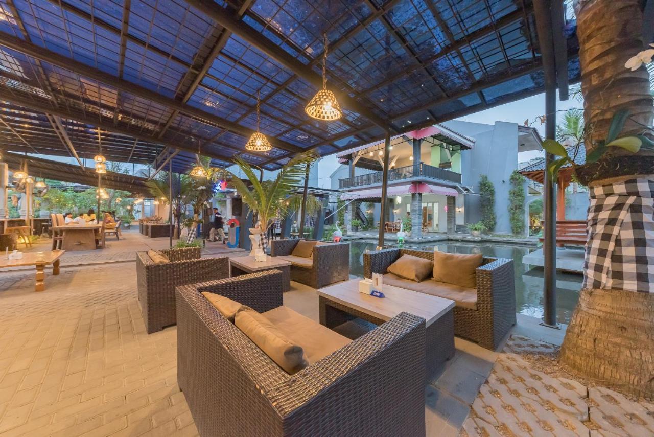 Urbanview Hotel Khayrizsan Tasikmalaya By Reddoorz Buitenkant foto