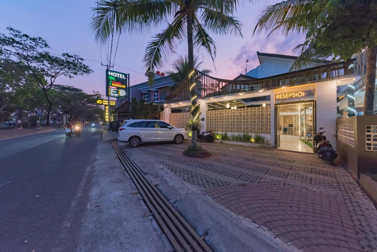 Urbanview Hotel Khayrizsan Tasikmalaya By Reddoorz Buitenkant foto
