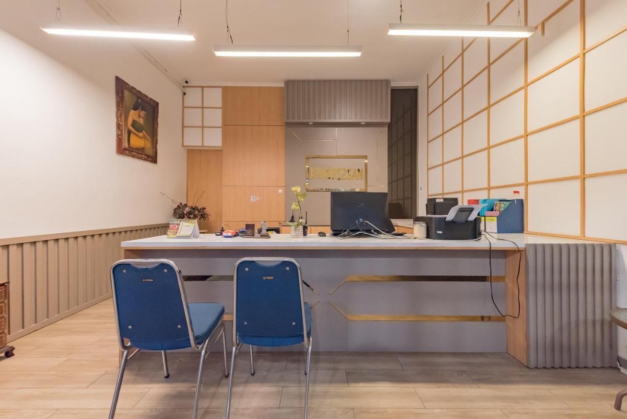 Urbanview Hotel Khayrizsan Tasikmalaya By Reddoorz Buitenkant foto